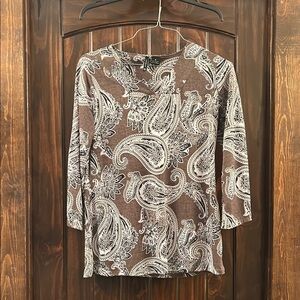 New Directions Brown, Navy and White Paisley Blouse with 3/4 Sleeves